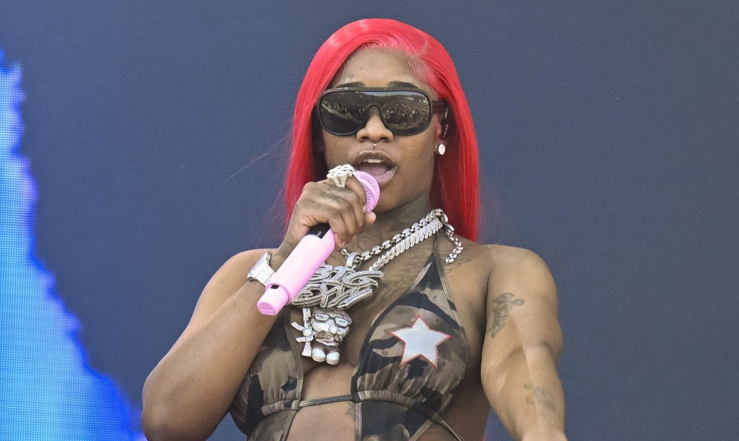 Social Media Goes OFF After Sexyy Red Comment About Those With “Carpet” (4C Hair)!