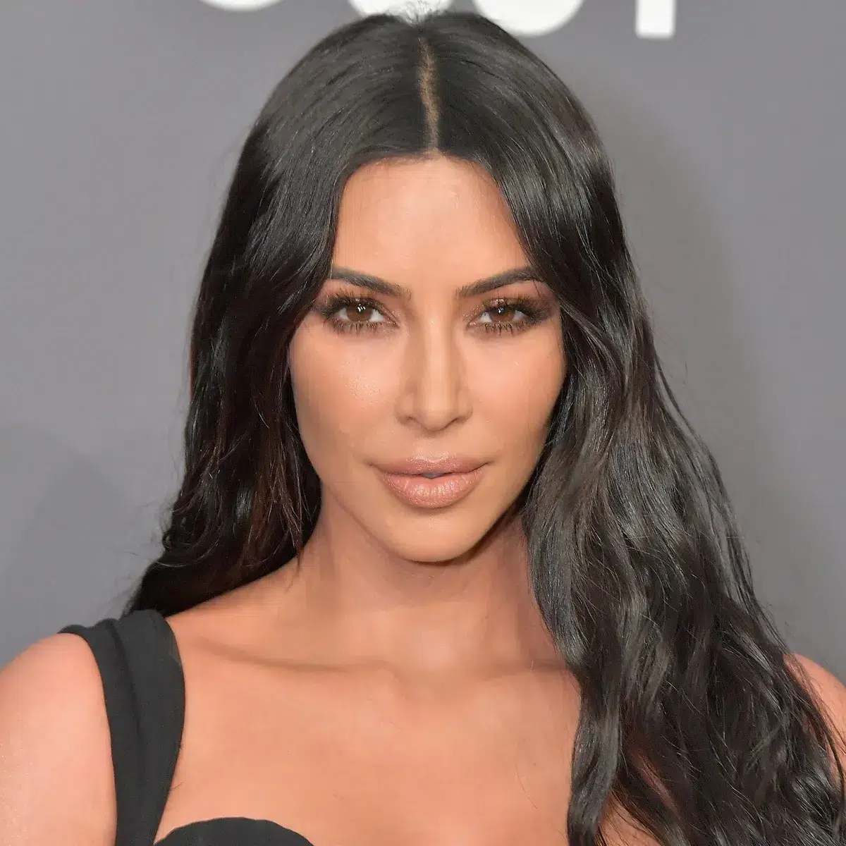 Kim Kardashian Reveals She Paid for Most of Kris Humphries’ Engagement Ring in Shocking Confession
